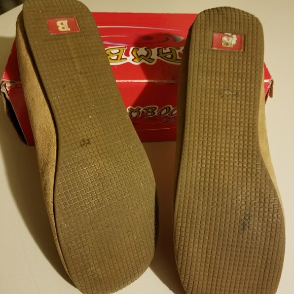 BAMBOO suede moccasins - Picture 2 of 2